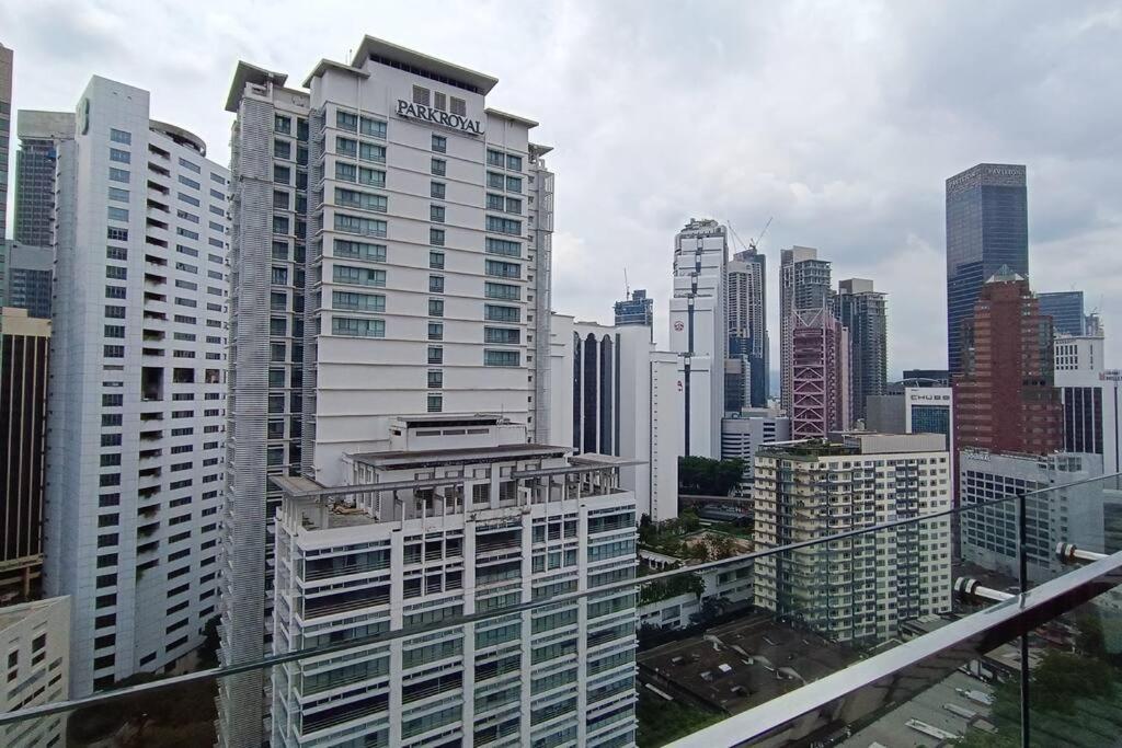 A05 Bukit Ceylon Kl Tower View Balcony Apartment Kuala Lumpur Kültér fotó